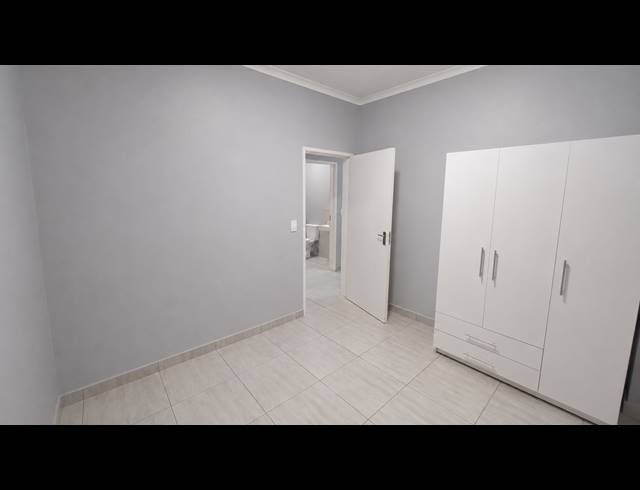 2 BEDROOM APARTMENT FOR SALE IN SOUTH HILLS